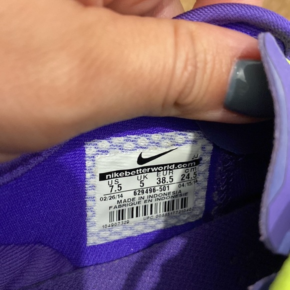 Nike Runners - Picture 3 of 3